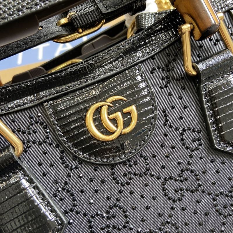 Gvc*1 tote bags